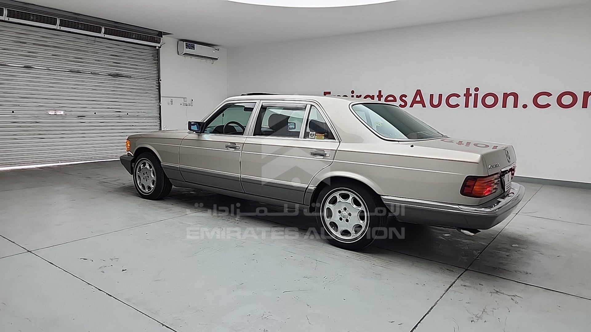1988 MERCEDES 420 SEL VIN: WDBCA35D4JA363337