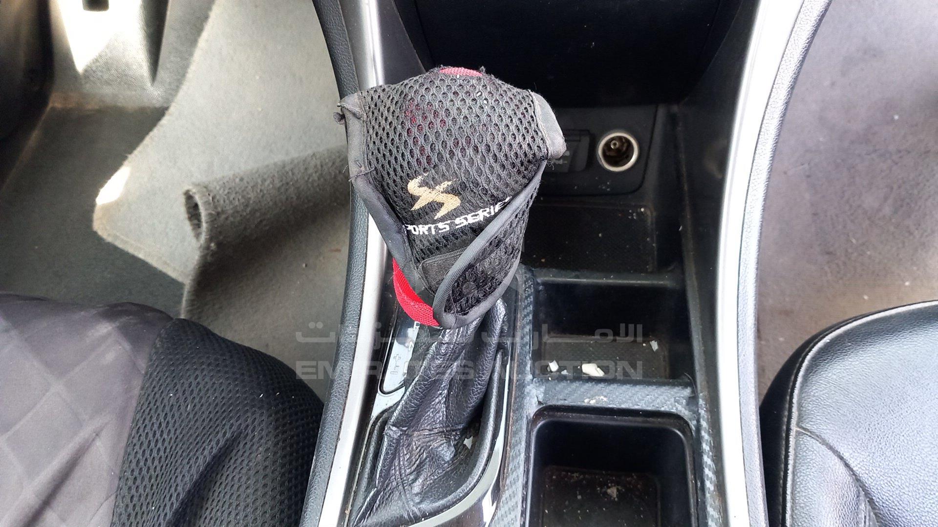2012 HYUNDAI SONATA VIN: KMHEC41LBCA354310