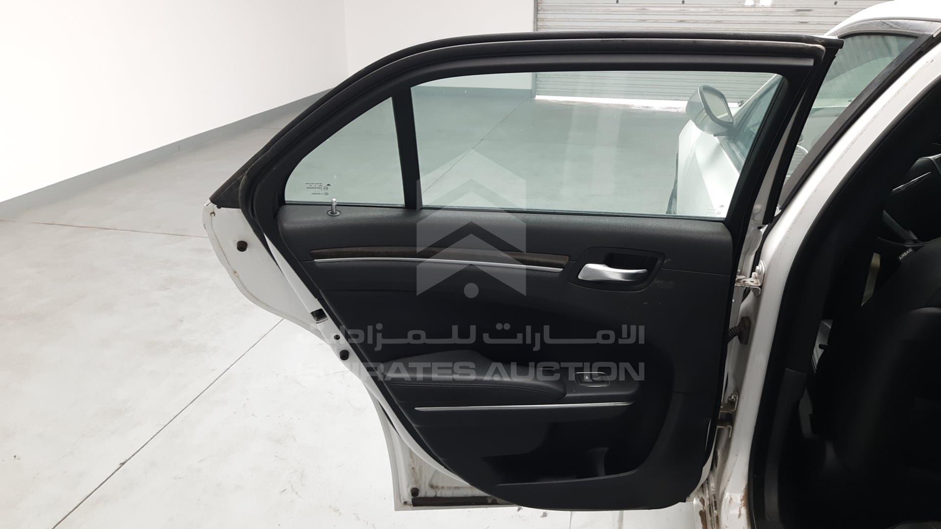 2014 CHRYSLER 300 C VIN: 2C3CCACG6EH118578