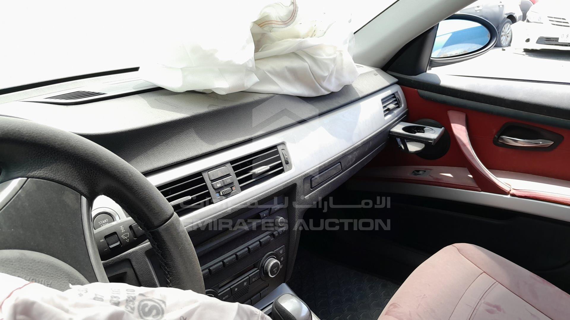 2008 BMW 325 VIN: WBAWB31098P112333