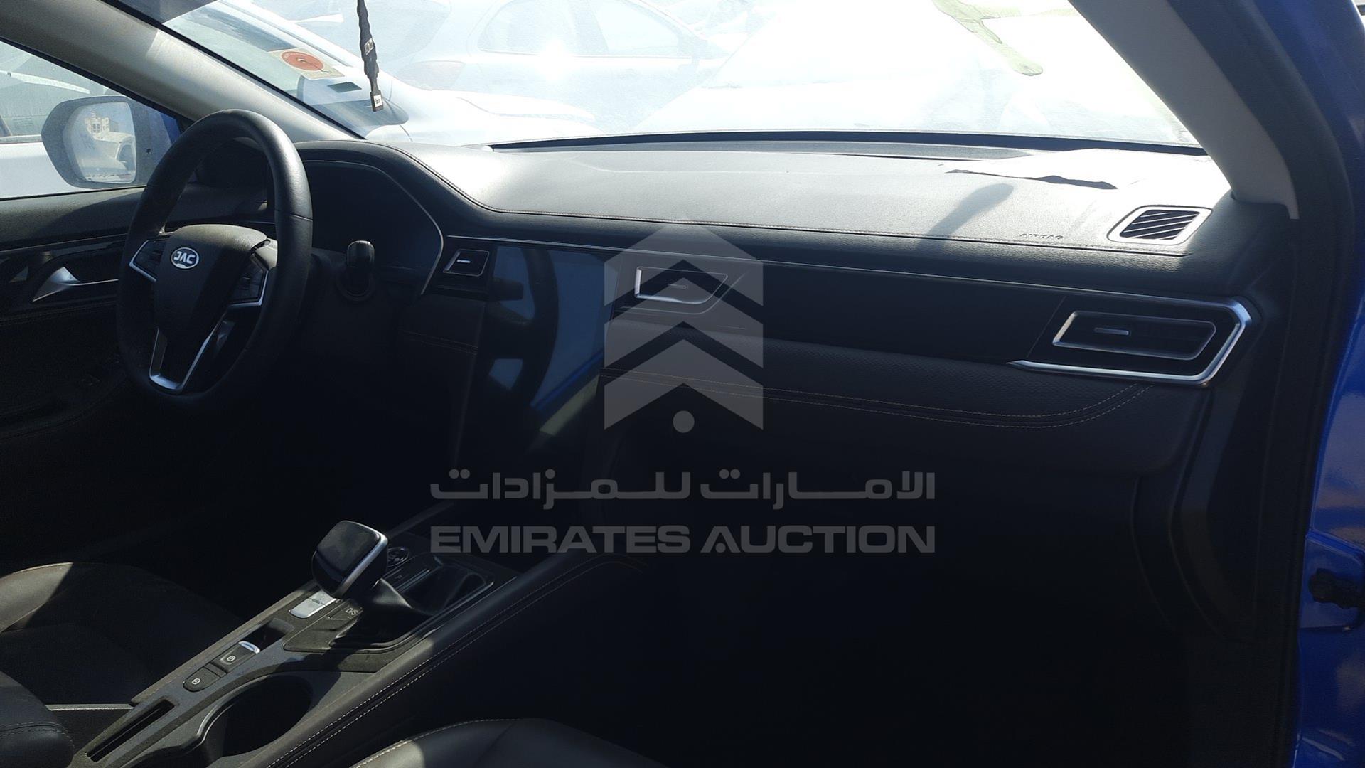 2023 JAC J7 VIN: LJ12FKT33P4014689