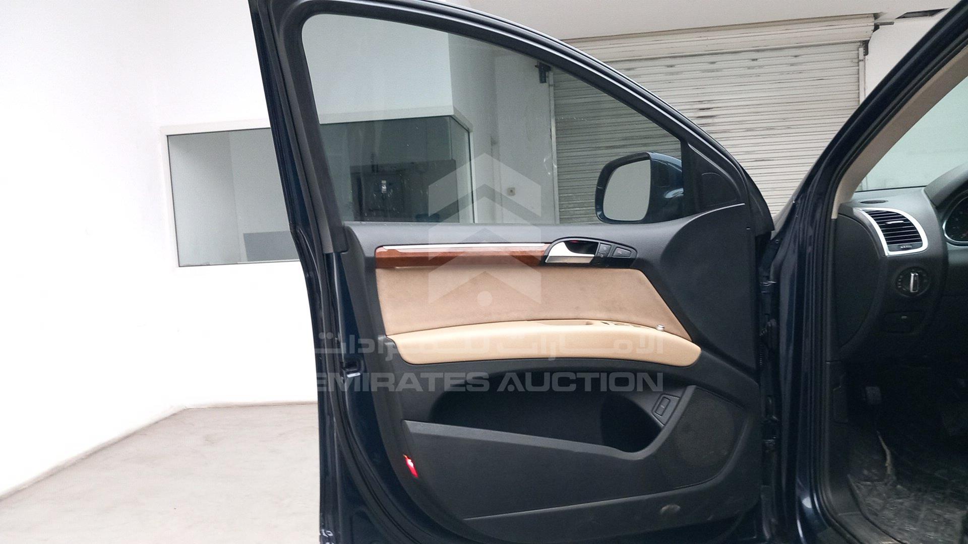 2014 AUDI Q7 VIN: WA1AGDFE8ED009601