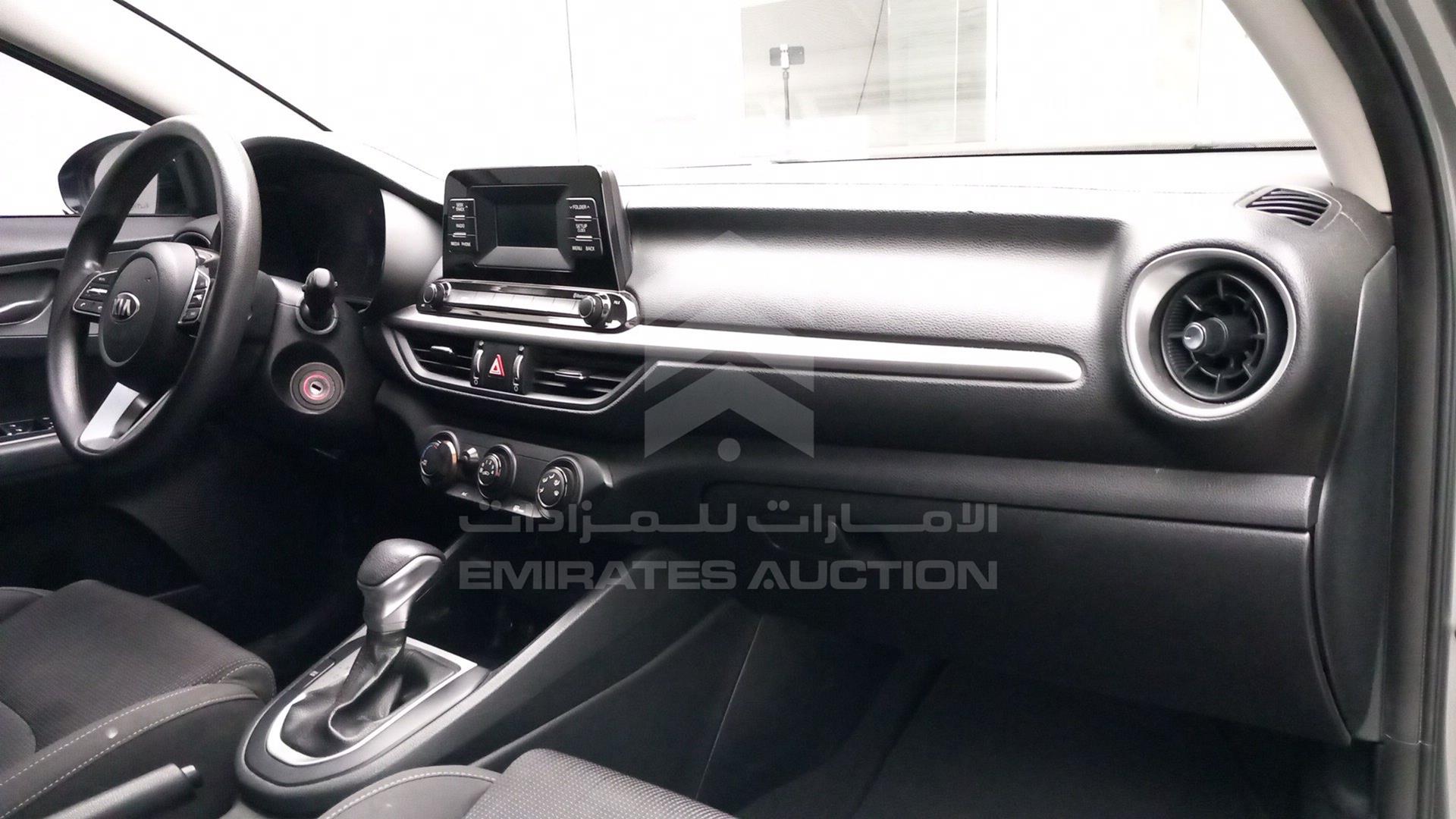 2020 KIA CERATO VIN: KNAF24162L5857181