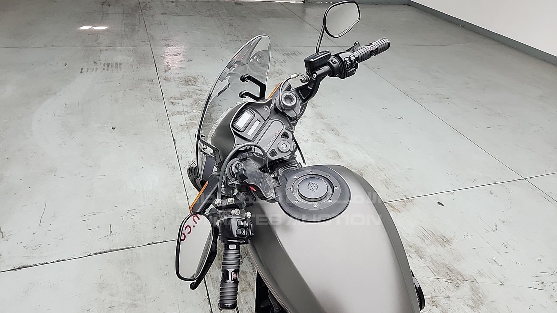 2019 HARLEY-DAVIDSON --- VIN: 5HD1YVKCXKC011842