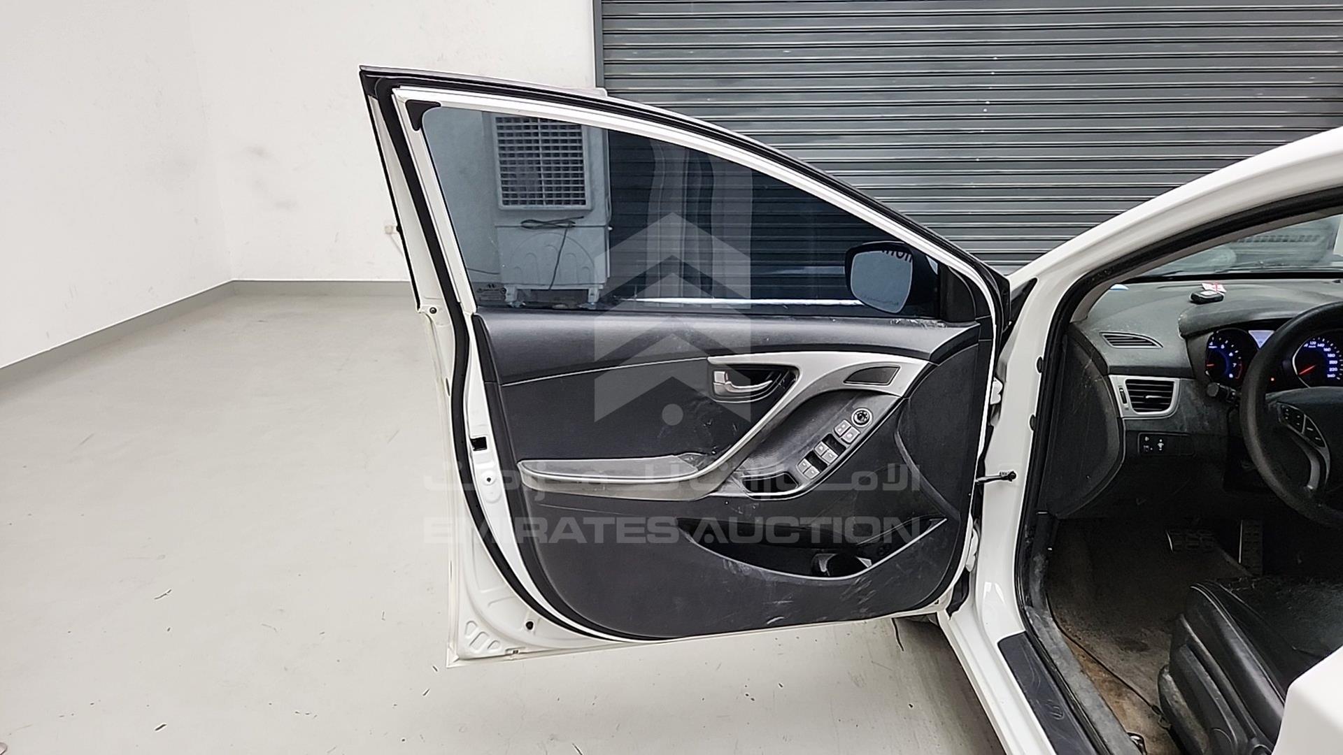 2012 HYUNDAI ELANTRA VIN: KMHDH41E6CU286117