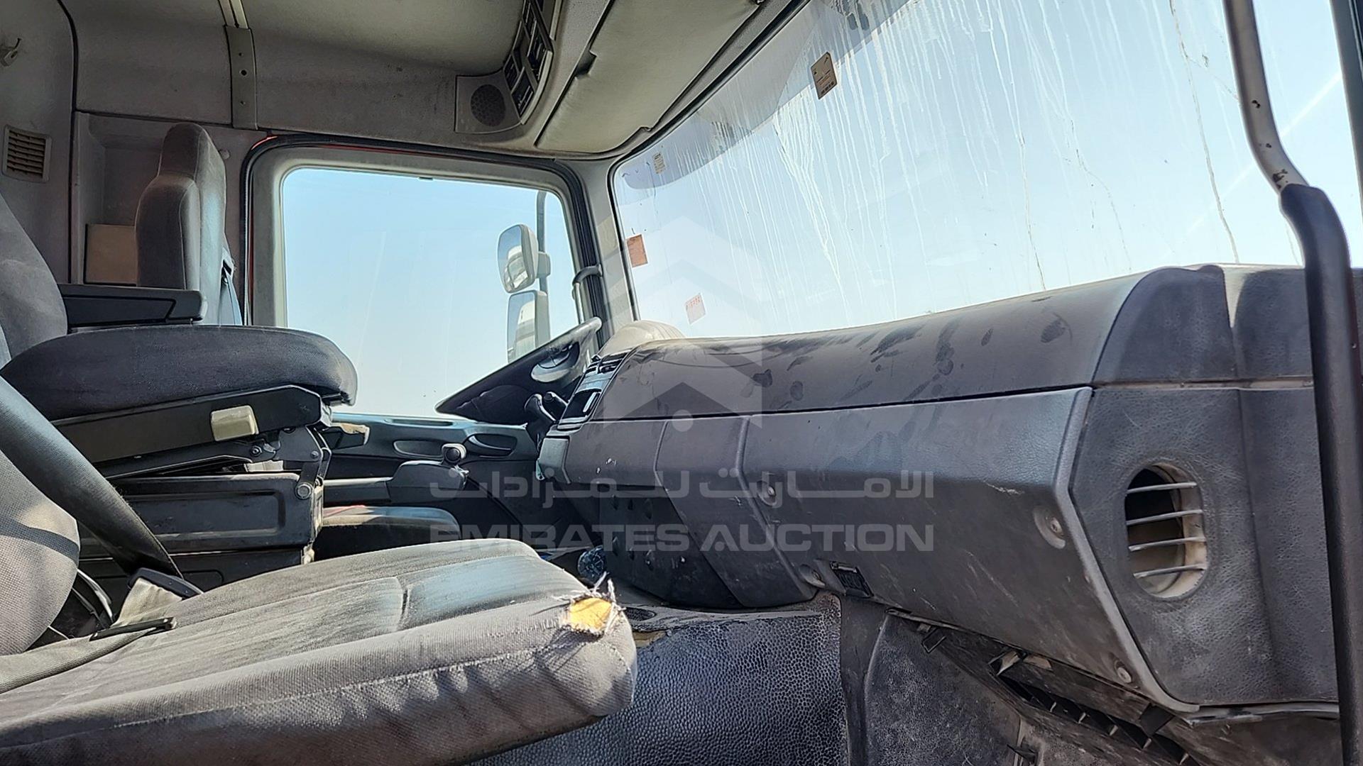 2007 MERCEDES ACTROS VIN: WDAKHCAA47L192058