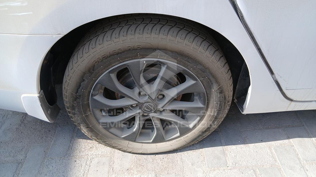 2019 Nissan Sentra — Rear Right Tyre — Photo 30