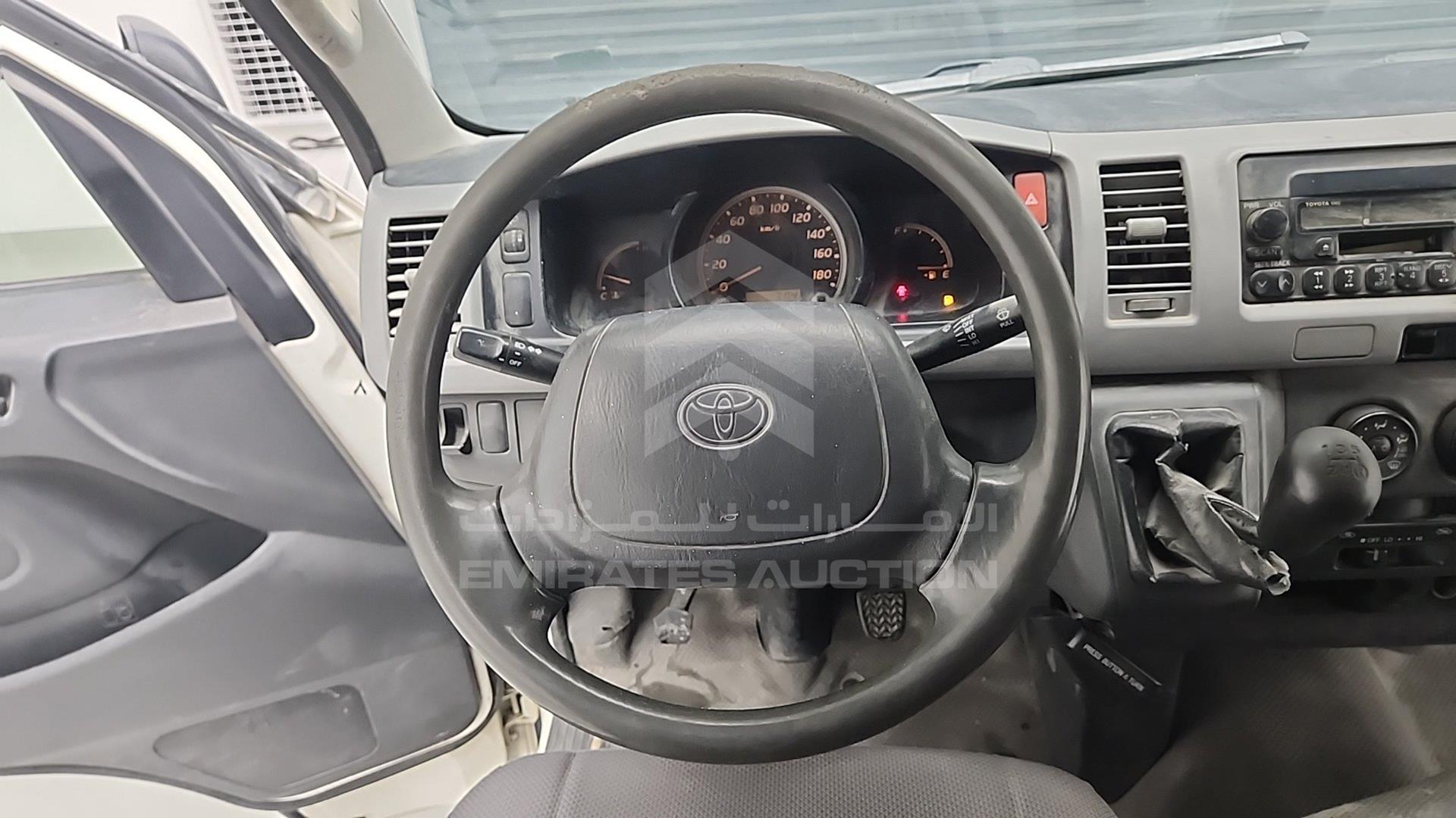 2010 TOYOTA HIACE VIN: JTFPX22P5A0018583