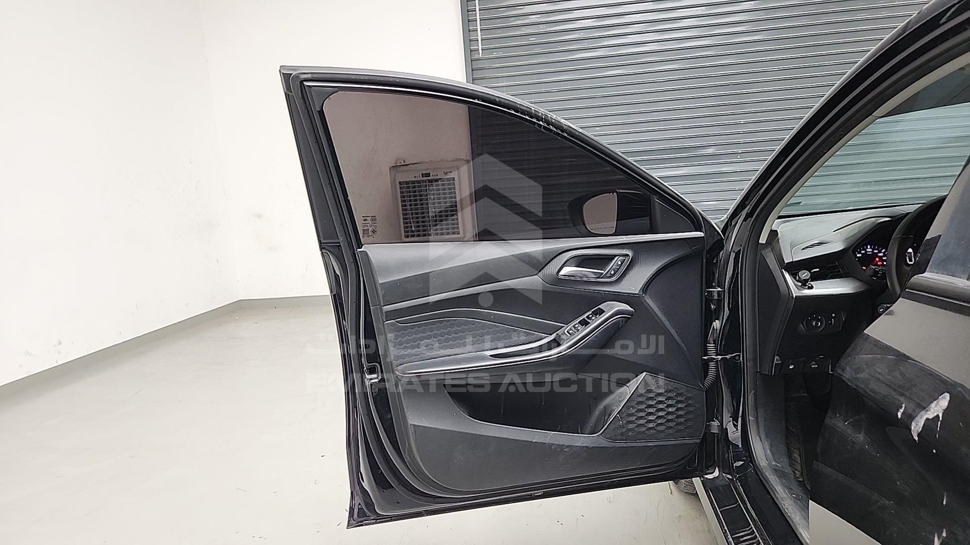 2023 MG GT VIN: LSJA36U31PN012270