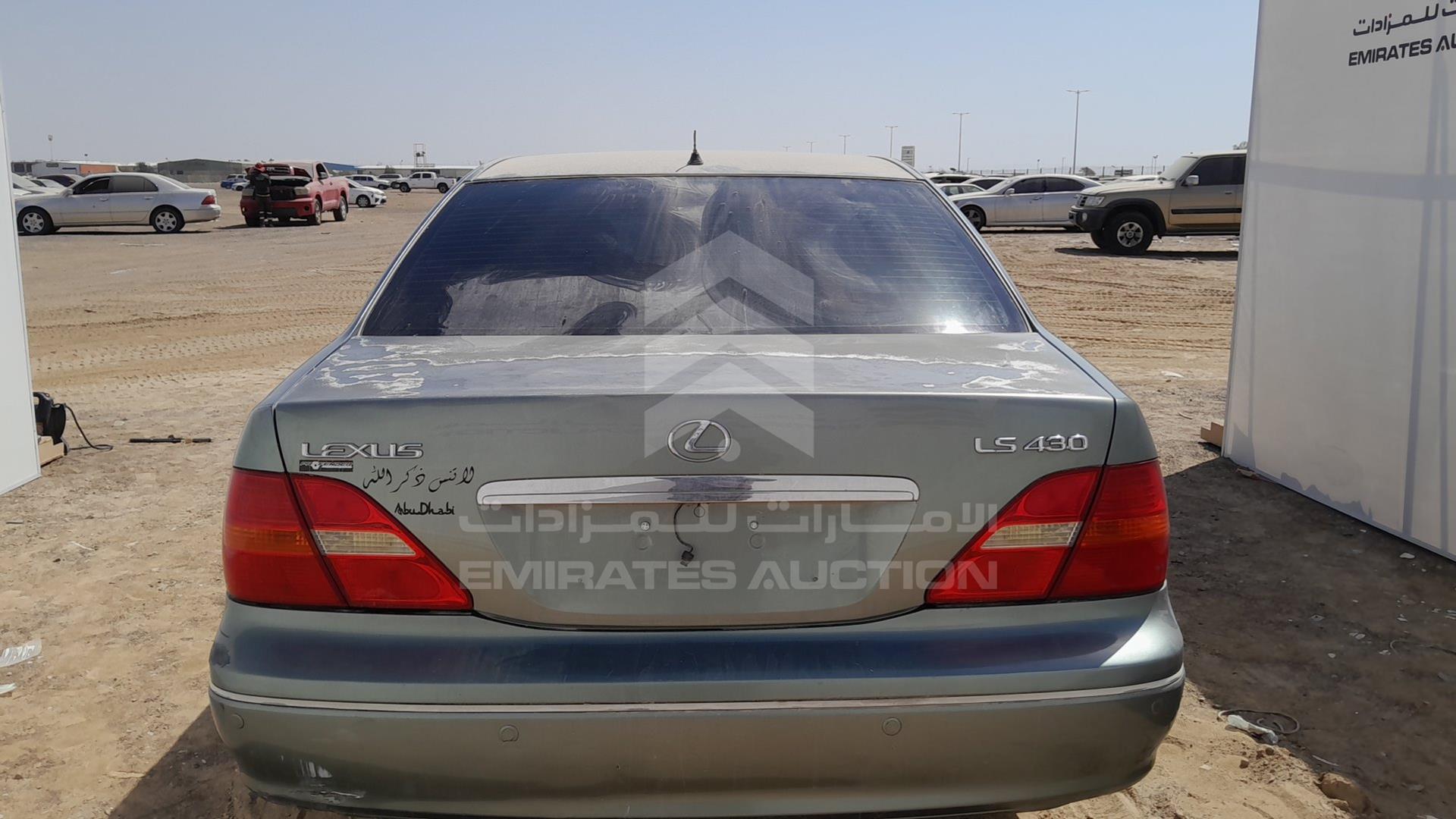 2002 LEXUS LS 430 VIN: JTHBN30F720072539