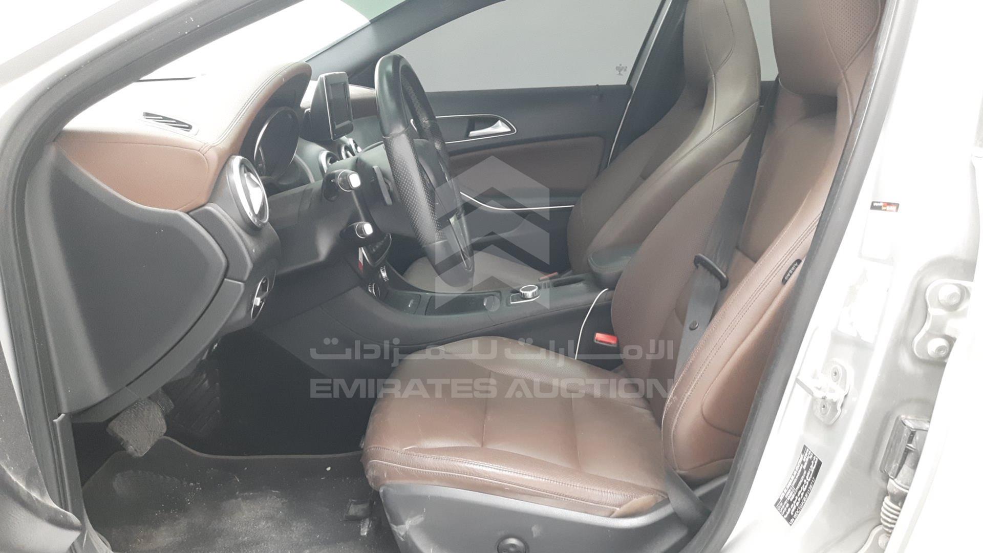2015 MERCEDES GLA 250 VIN: WDCTG4GB3FJ138717
