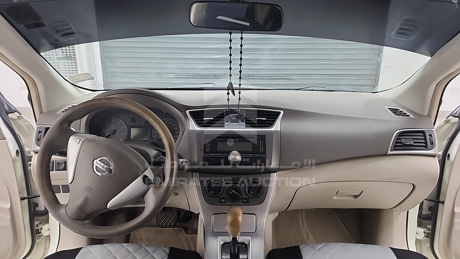 2015 NISSAN TIIDA VIN: MNTBC2C93F6008355
