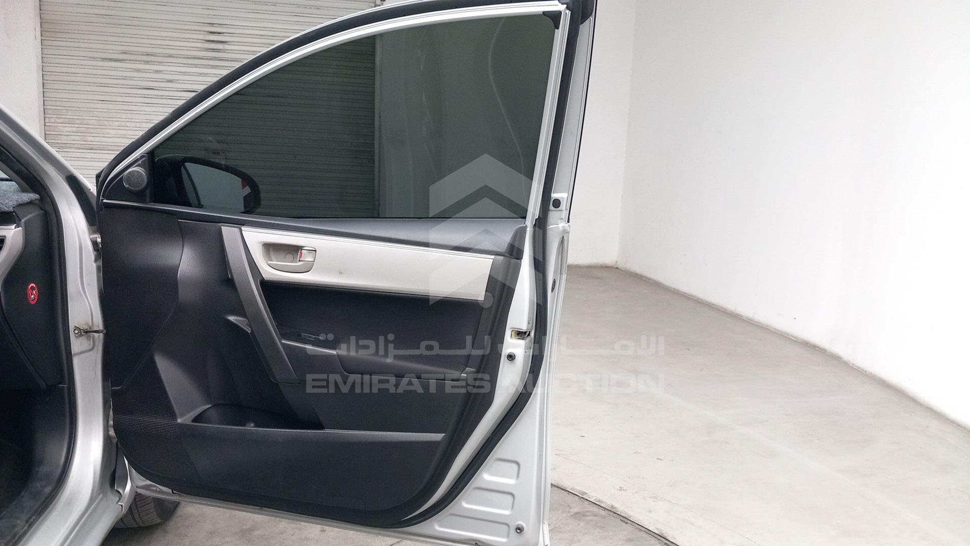 2015 TOYOTA COROLLA VIN: RKLBL9HE2F5223451