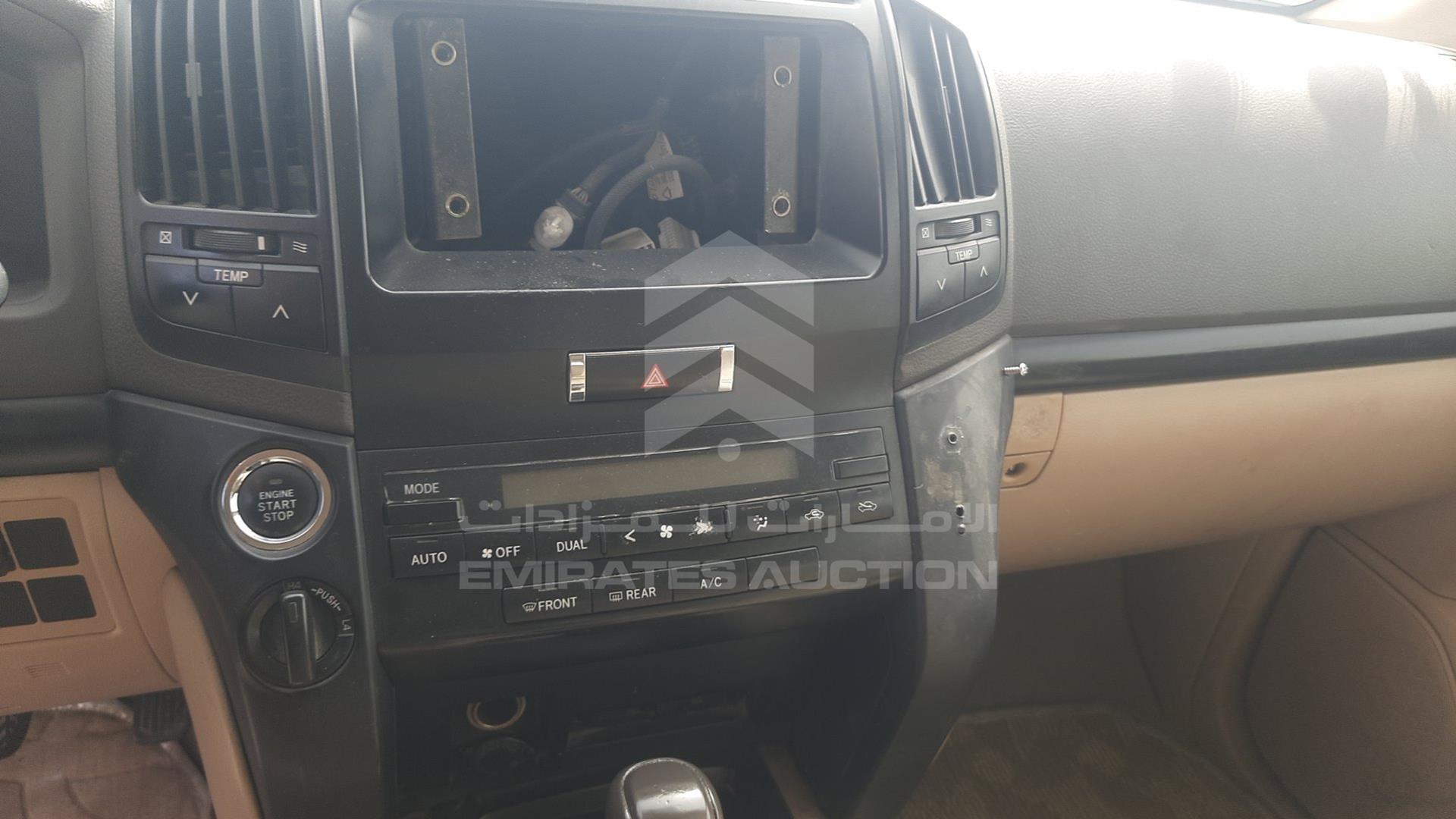 2013 TOYOTA LAND CRUISER VIN: JTMDU09J5D5065615