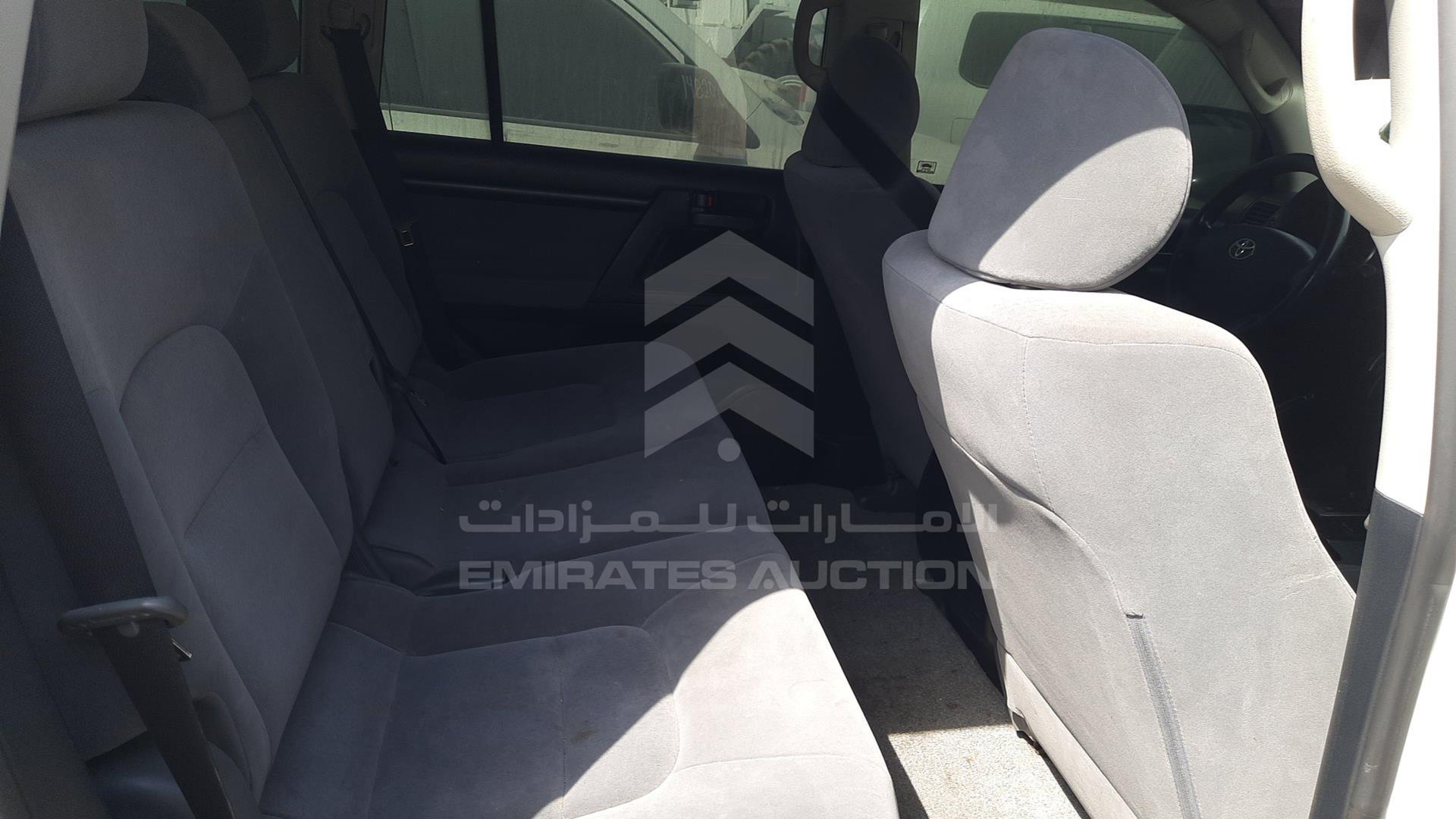 2010 TOYOTA LAND CRUISER VIN: JTMDU09J9A4028309