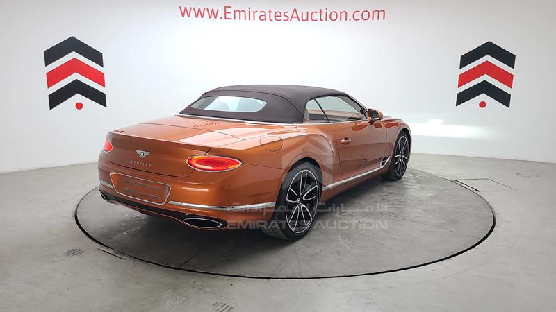 SCBDA3ZG8LC083991 Auction: EmiratesAuction Lot: 418778 SCBDA3ZG8LC083991 Bentley Continental 2020 ORANGE Photo 14