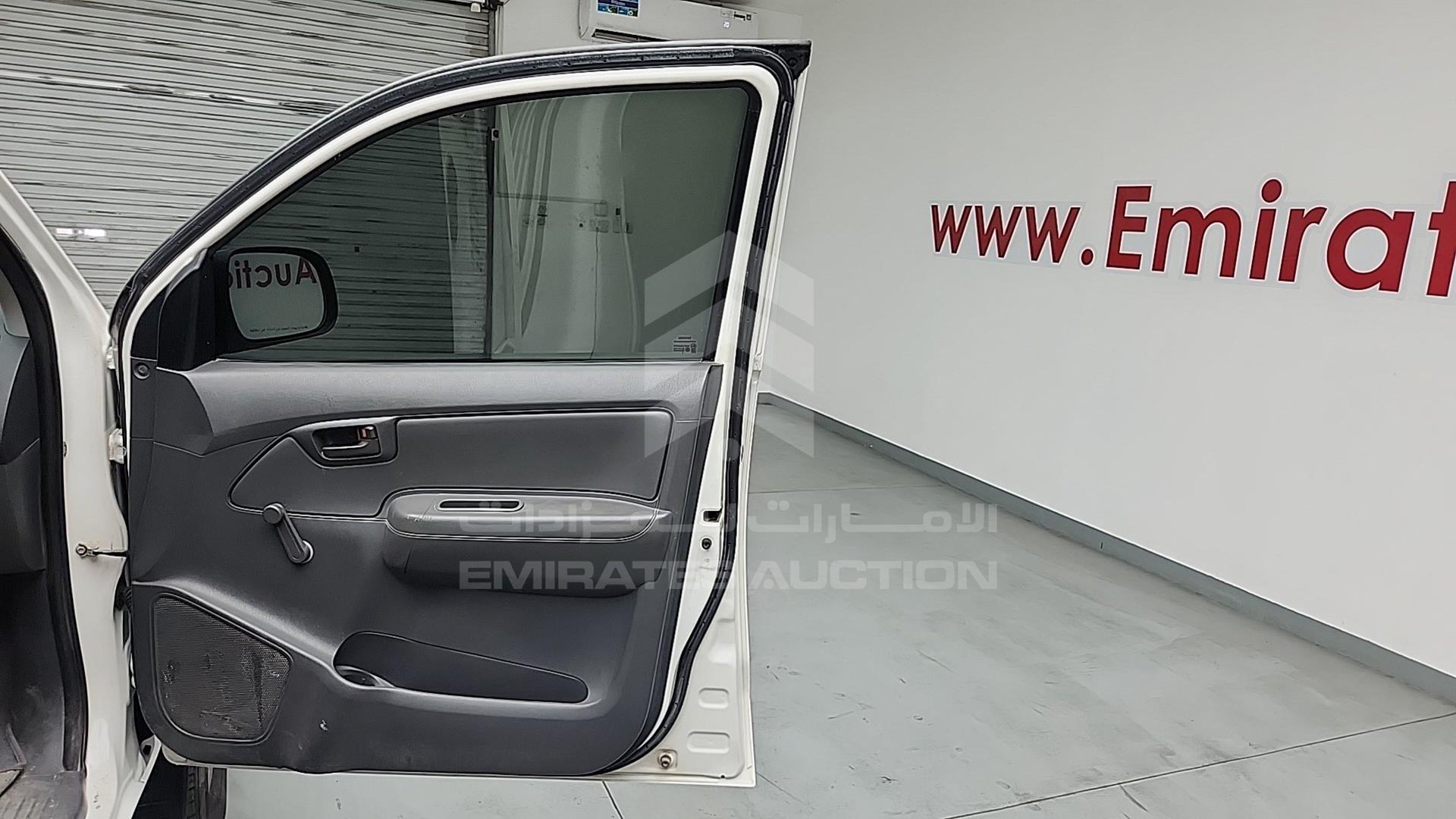 2012 TOYOTA HILUX VIN: MR0FX22GXC1334547
