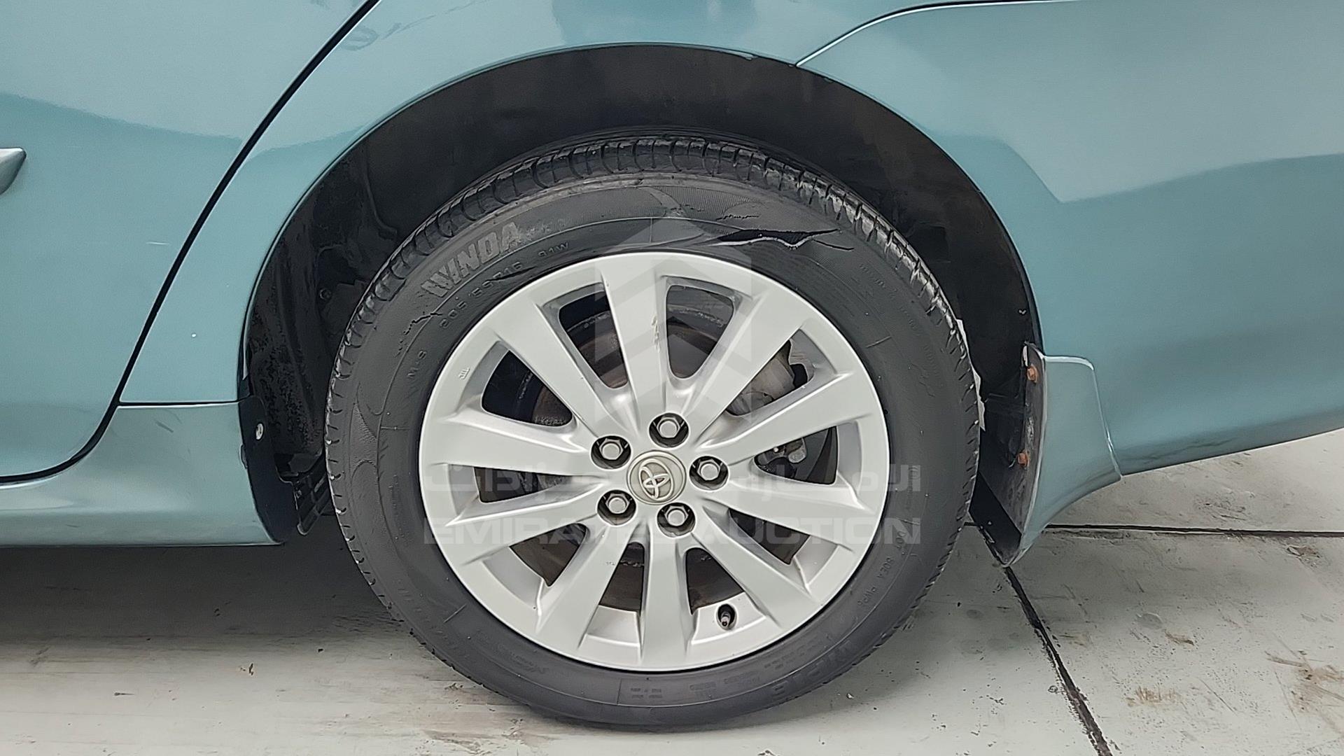 2008 TOYOTA COROLLA VIN: JTDBR40E789009223