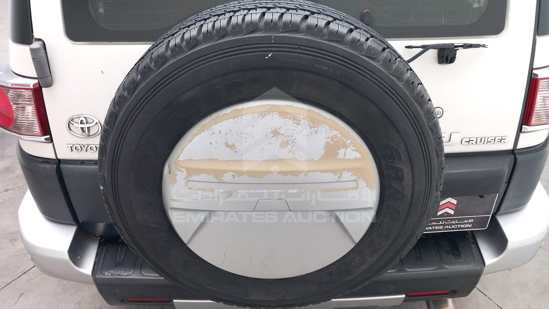 2010 TOYOTA FJ CRUISER VIN: JTEBU11F7AK087211