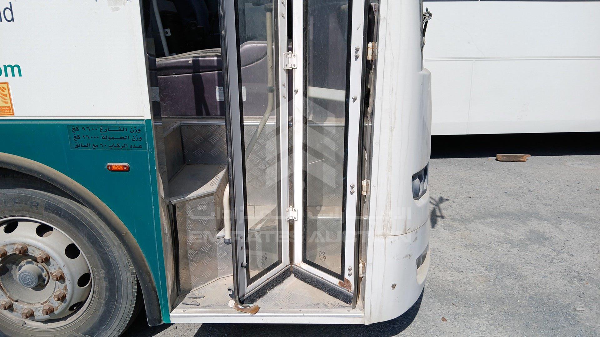 2018 ASHOK LEYLAND FALCON VIN: MB1PBEHD8JUFA9722