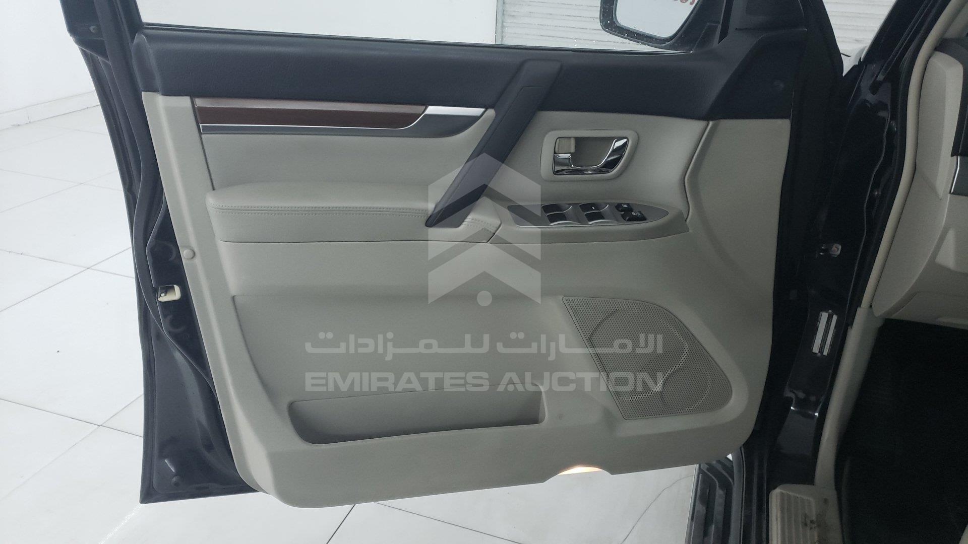 JMYLRV93W9J707314 - 2009 Mitsubishi Pajero - #459998