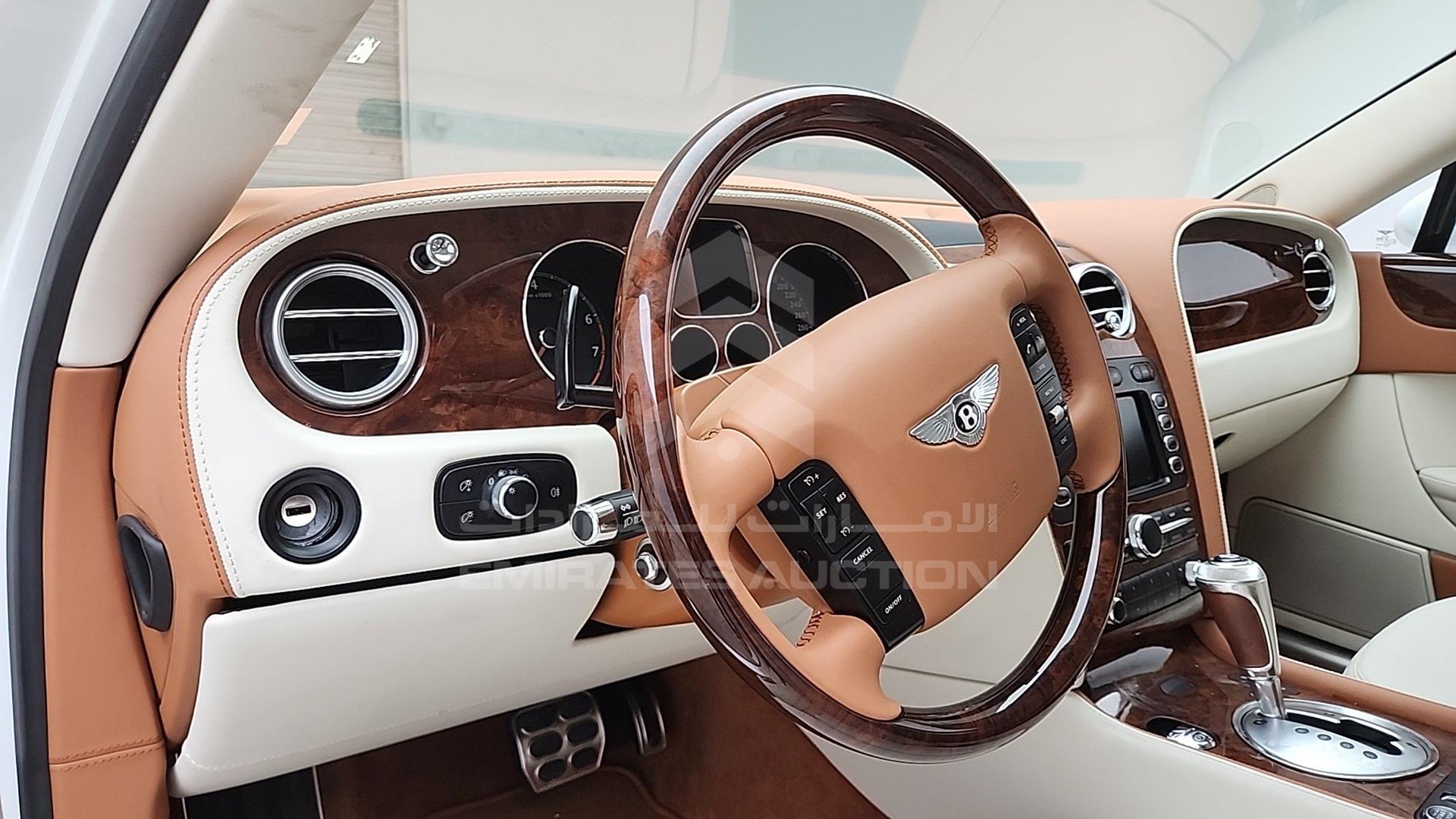 2006 BENTLEY CONTINENTAL VIN: SCBBE53W76C038181