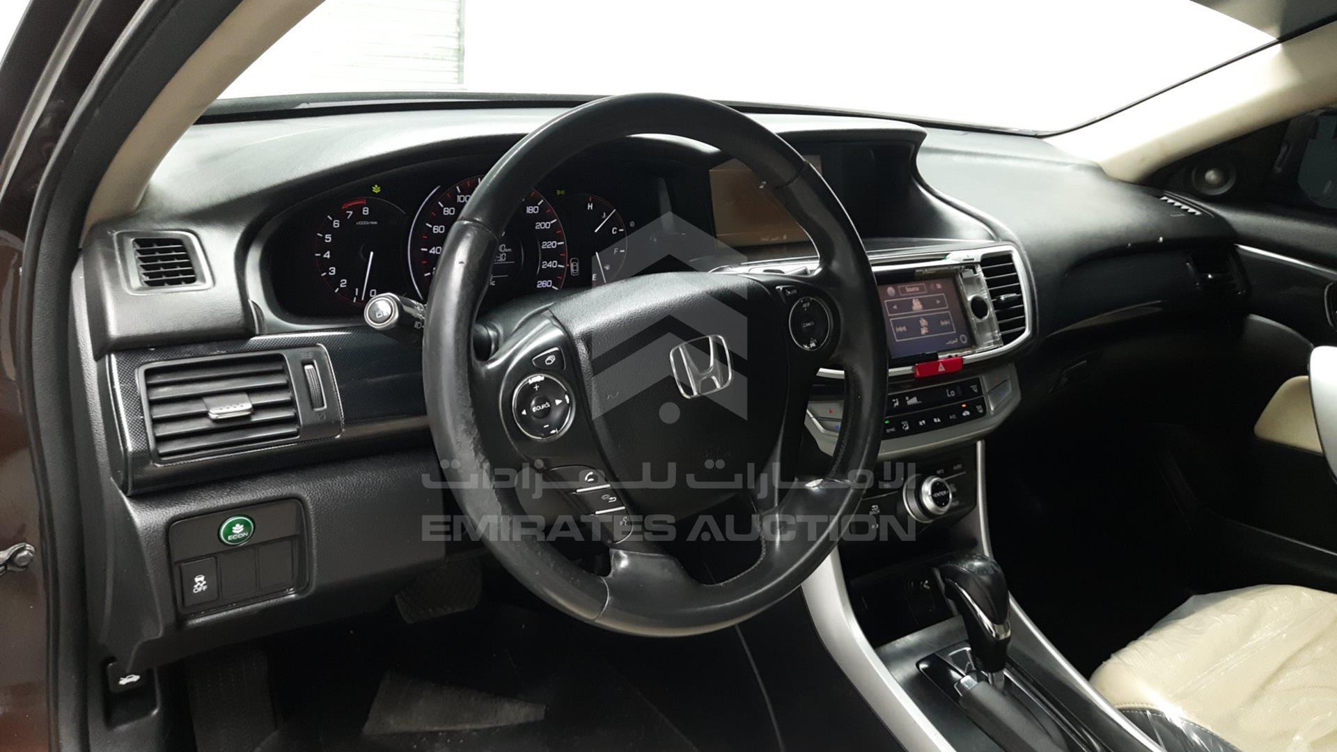 2013 HONDA ACCORD VIN: 1HGCT2275DA600184