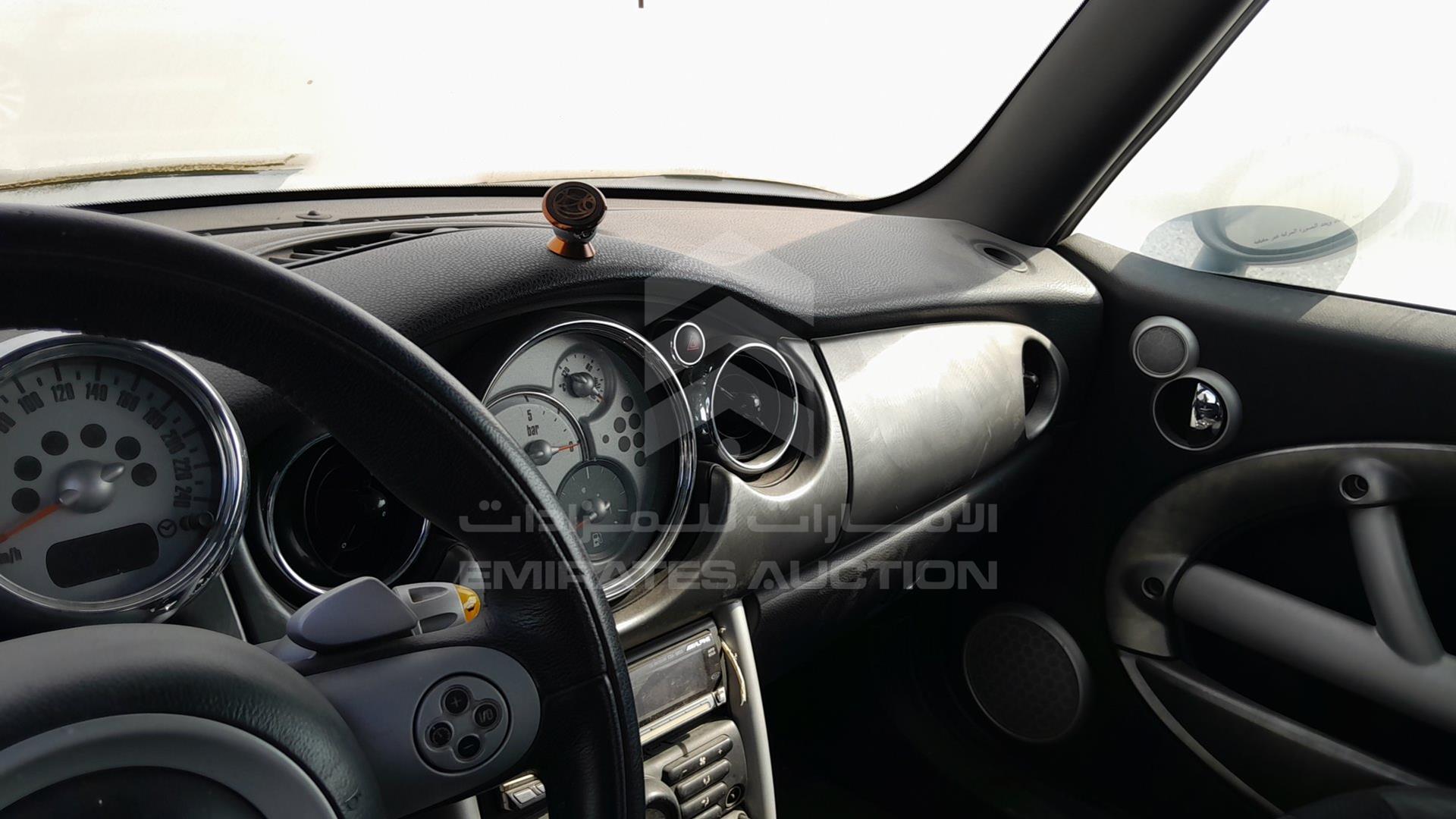 2006 MINI COOPER S VIN: WMWRH31036TJ96178