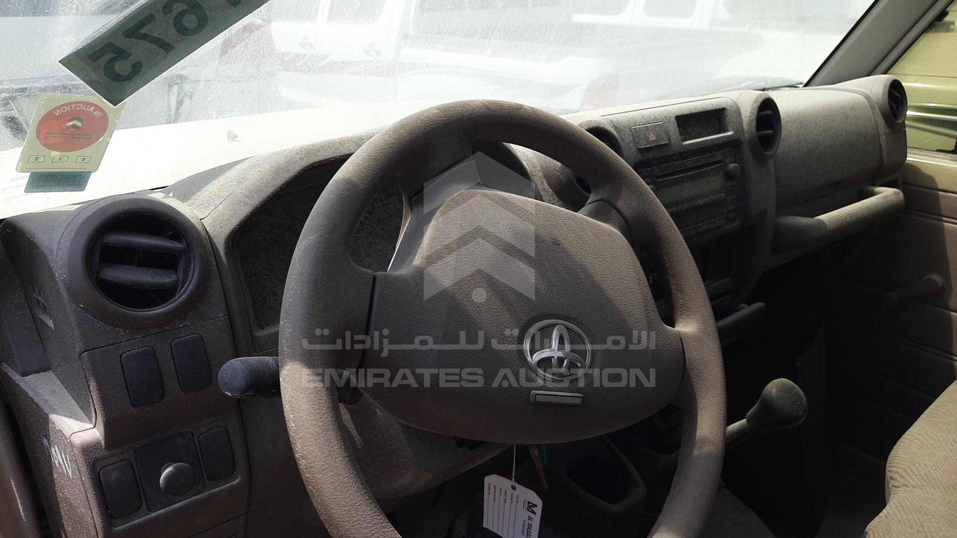 2014 TOYOTA LAND CRUISER PICKUP VIN: JTFLU71J7E4319582