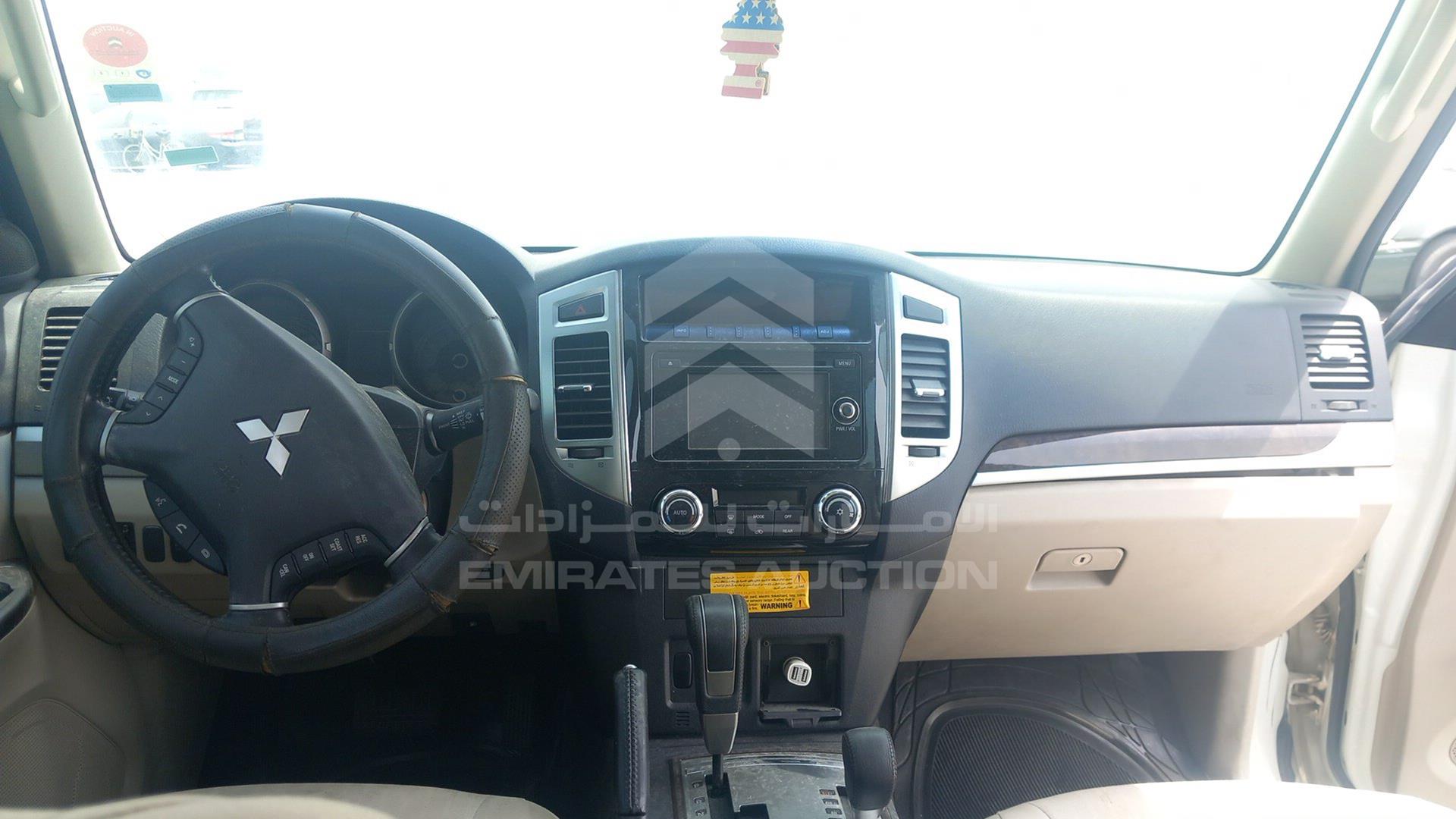 2017 MITSUBISHI PAJERO VIN: JE4MR62N1HJ708367