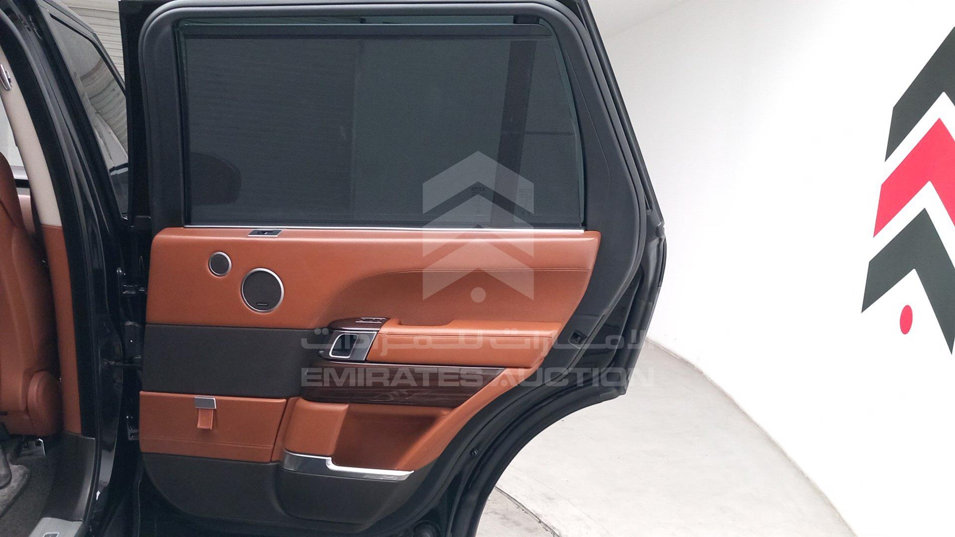 2016 RANGE ROVER VOGUE VIN: SALGA3EF8GA259620