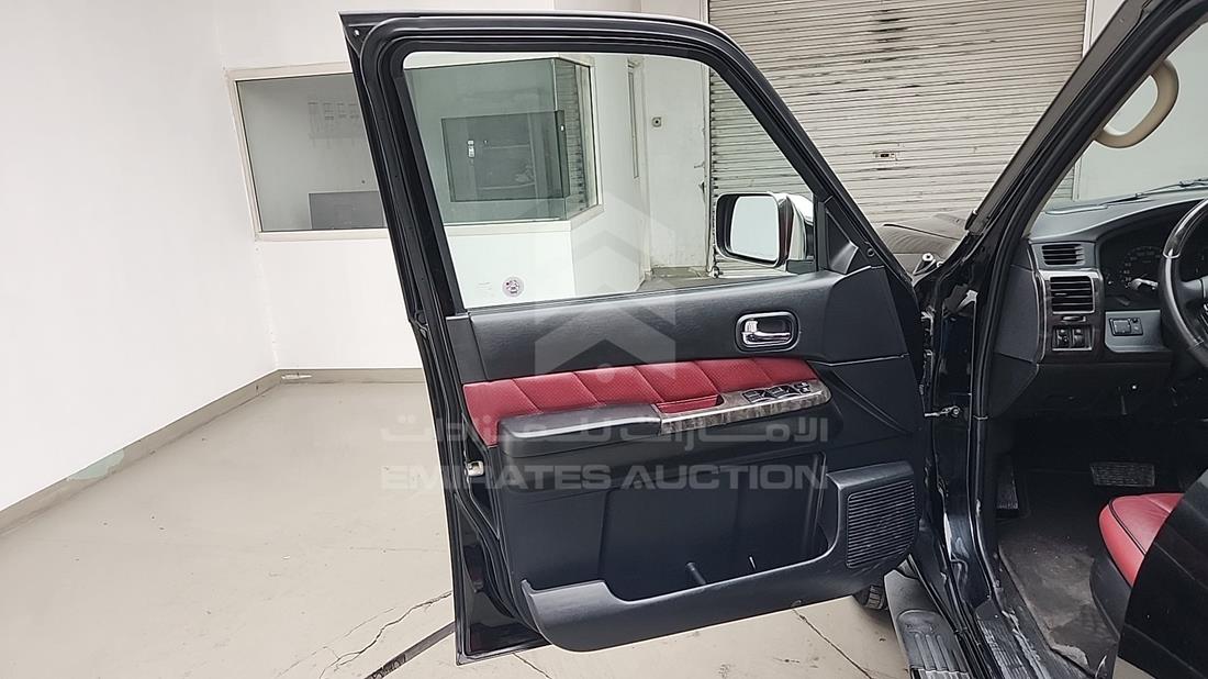 2023 Nissan Patrol — Front Left Door — Photo 13