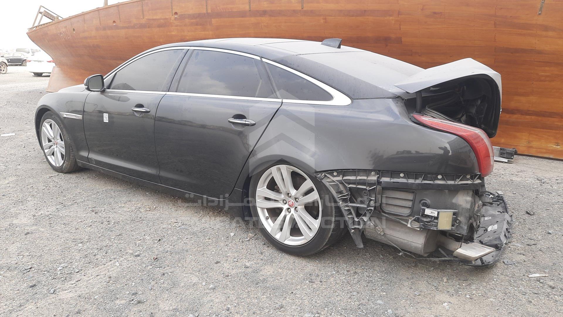 2016 JAGUAR XJL VIN: SAJAA20N8GPV97409