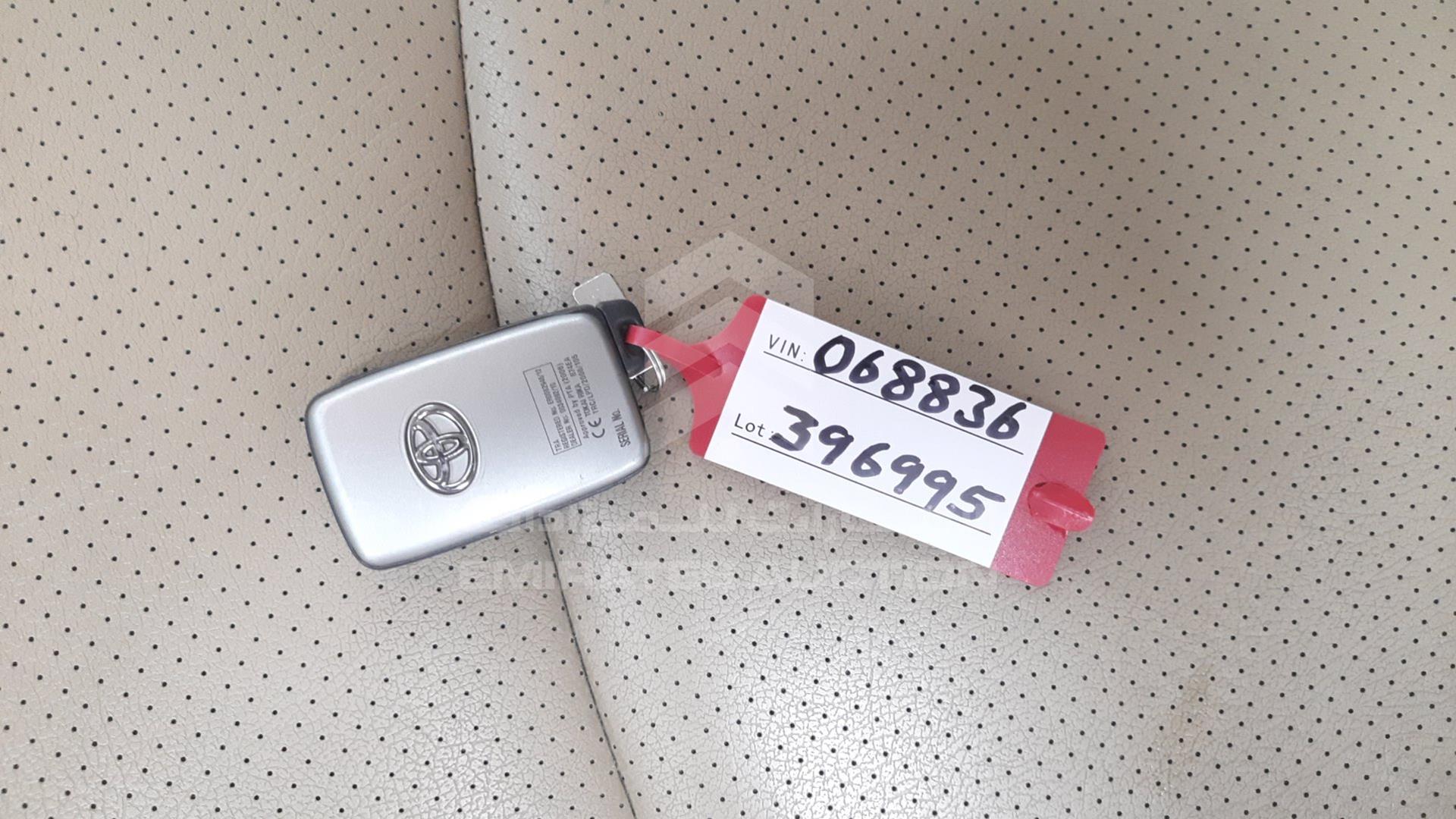 2014 TOYOTA LAND CRUISER PRADO VIN: JTEJU3FJ4EK068836
