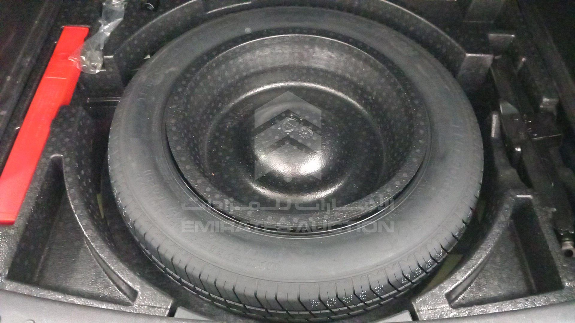 2022 HAVAL JOLION VIN: LGWEE4A51NK609464