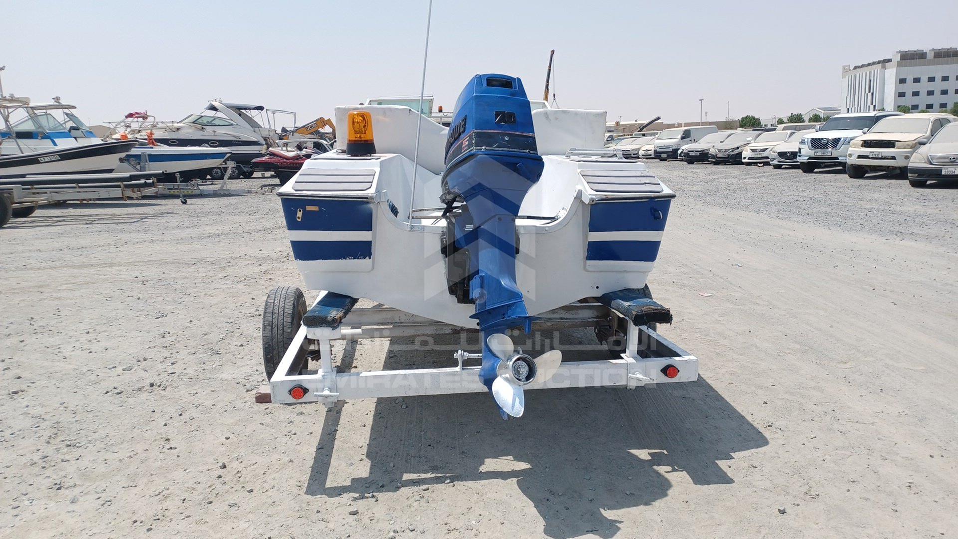 0 BOAT + TROLLEY --- VIN: G03274380