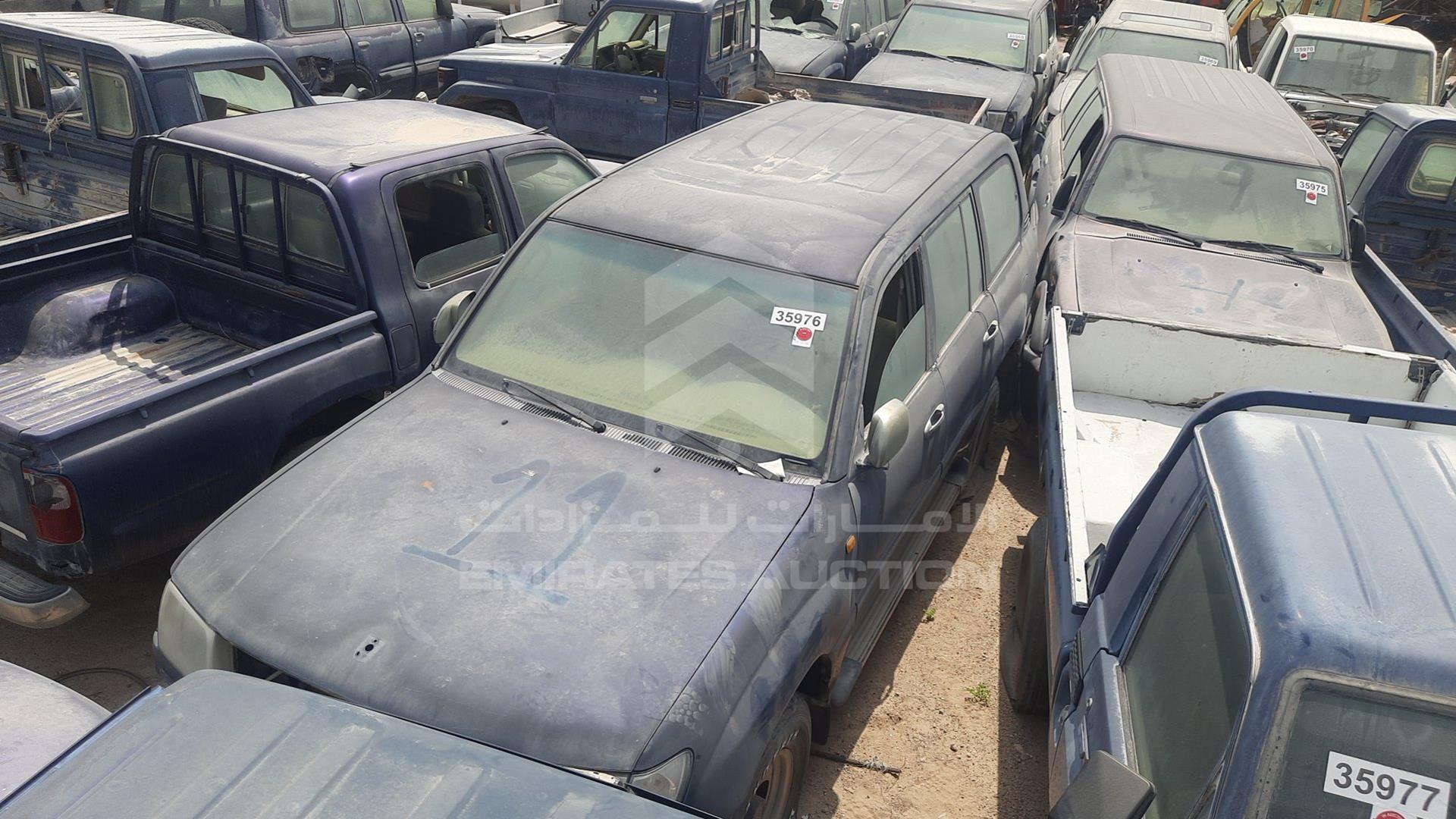 2004 TOYOTA LAND CRUISER VIN: JTECB09J443013434