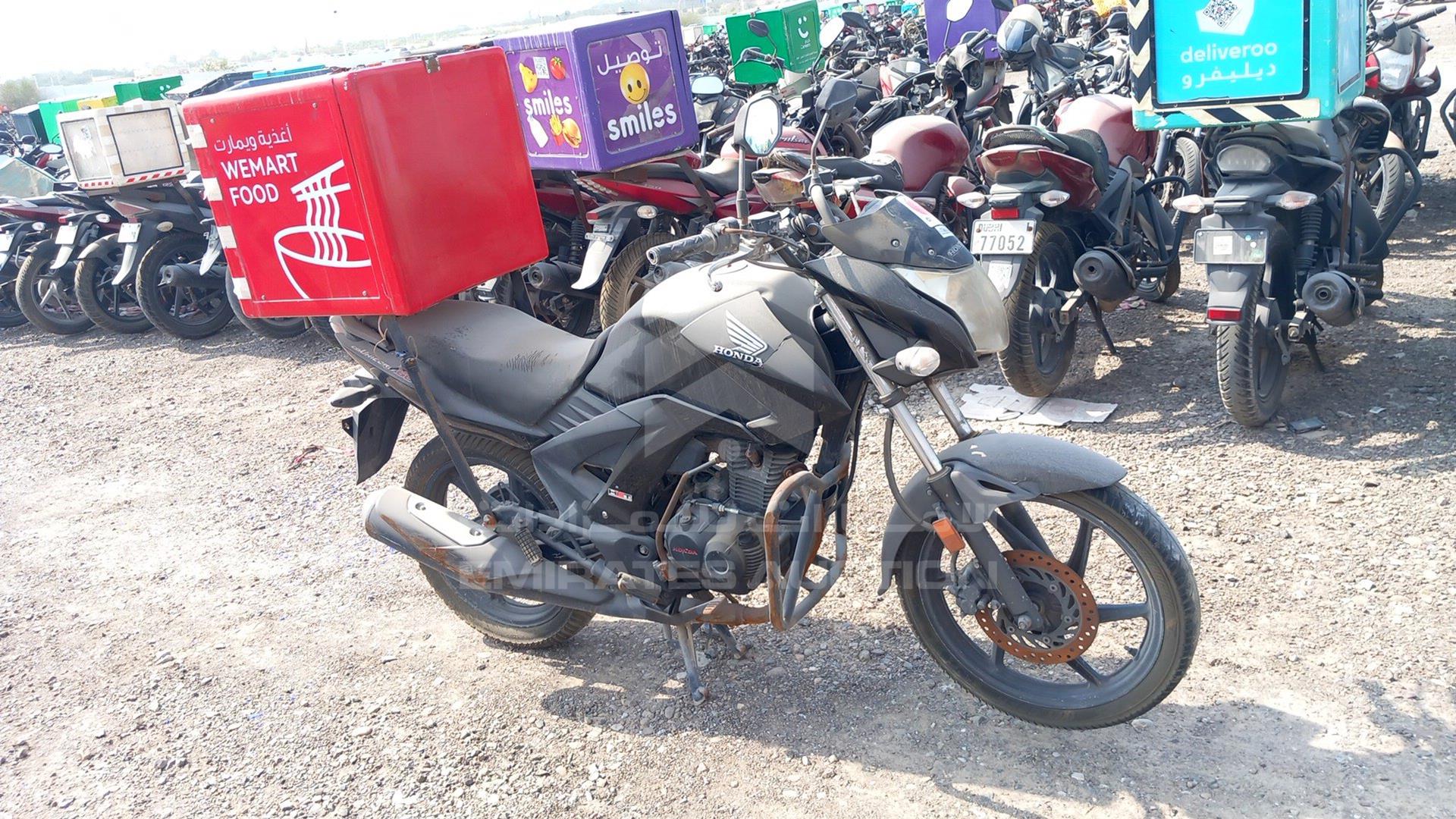 2017 HONDA UNICORN 160 VIN: ME4KC2063H8004870