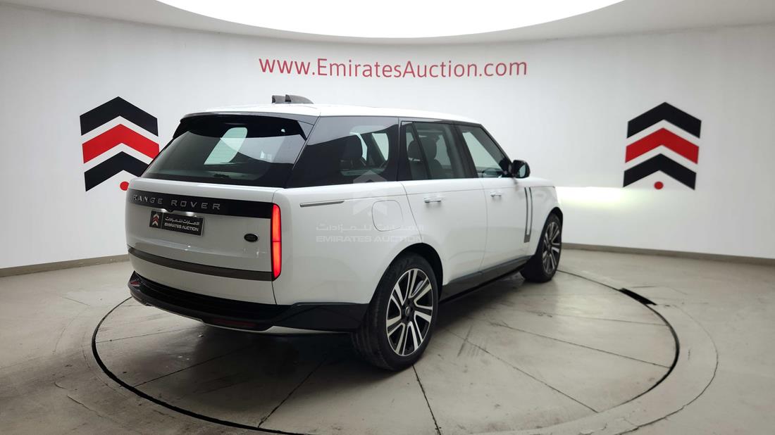 2023 Range Rover HSE — Rear Right Angle — Photo 10