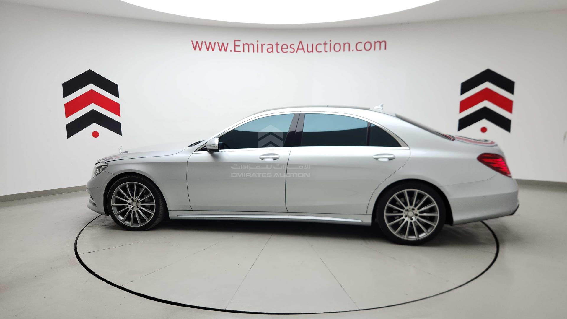 2016 MERCEDES S 500 VIN: WDDUG8CB3GA203371