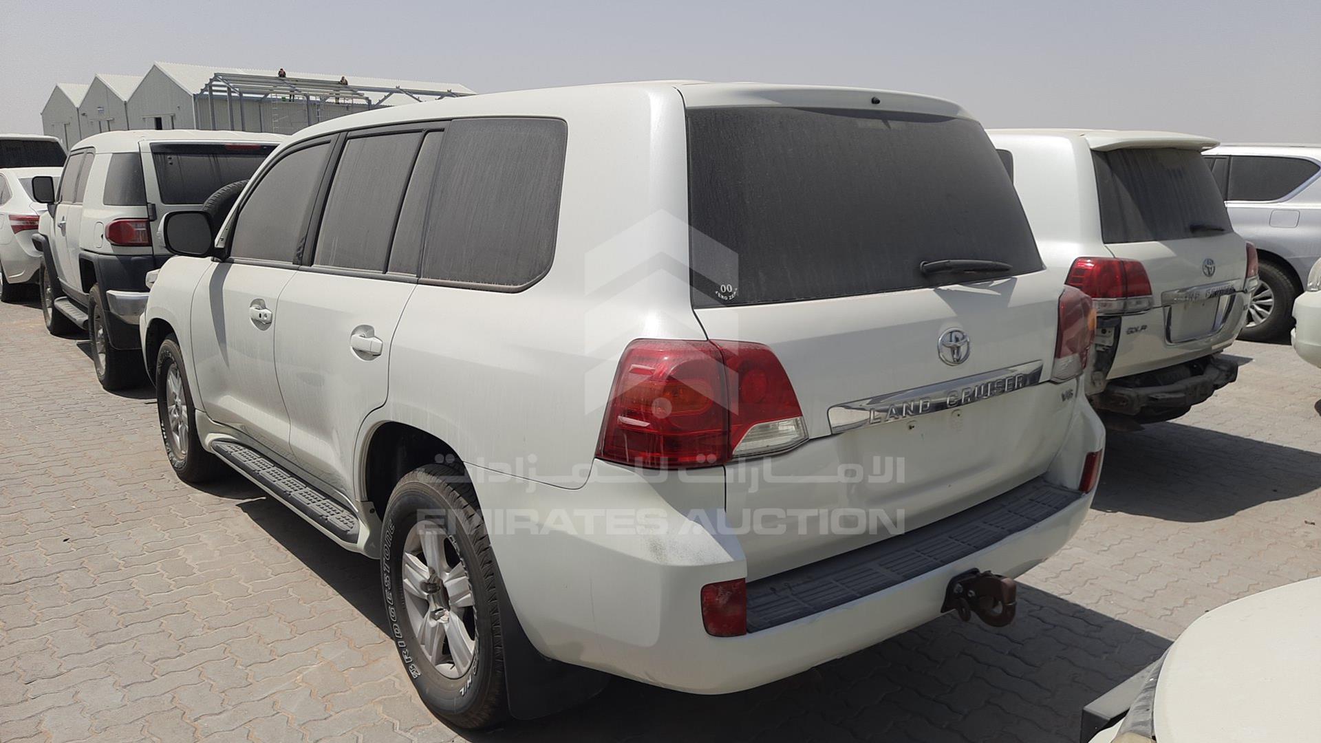 2014 TOYOTA LAND CRUISER VIN: JTMDU09J9E5082015