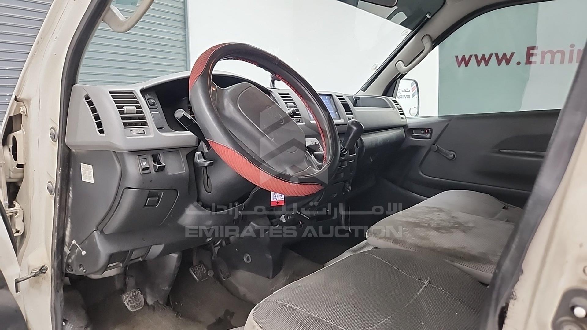 2009 TOYOTA HIACE VIN: JTFHX02PX90039241