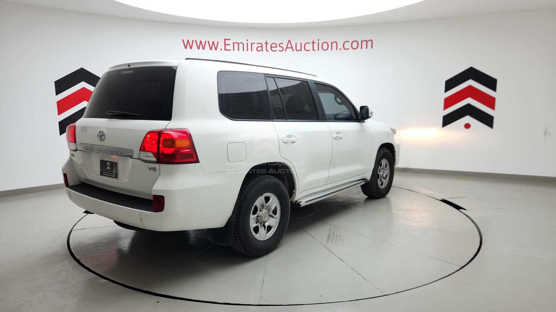 2015 TOYOTA LAND CRUISER VIN: JTMHU09JXF5098016