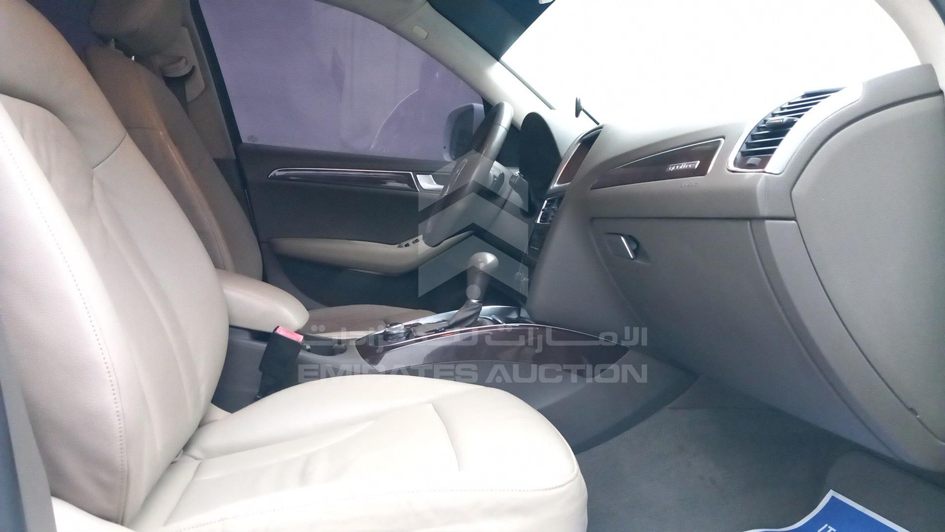 2012 AUDI Q5 VIN: WAUCKC8R2CA054679