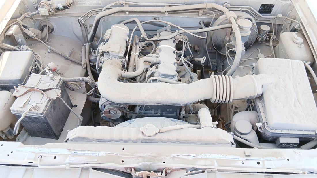 2000 Isuzu KB — Engine Bay — Photo 26