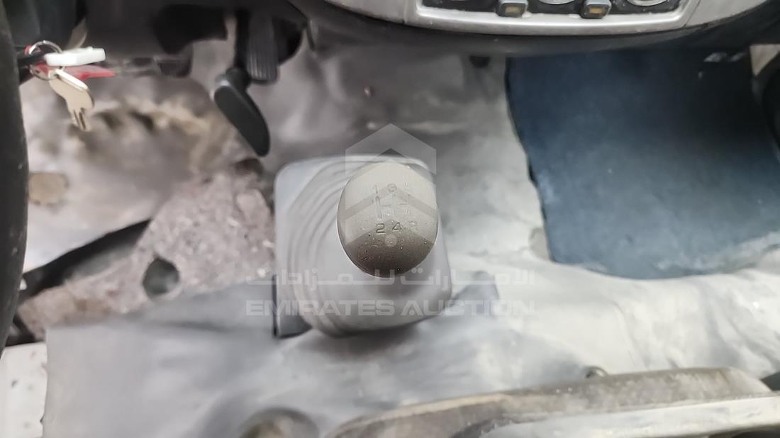 2012 Nissan Urvan — Gear View — Photo 12