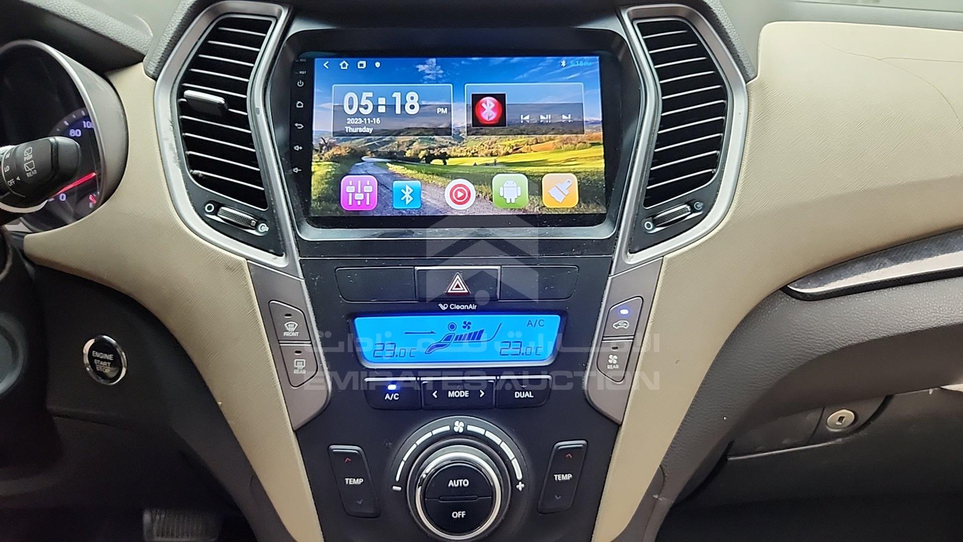 2014 HYUNDAI SANTA FE VIN: KMHSN81E5EU030447