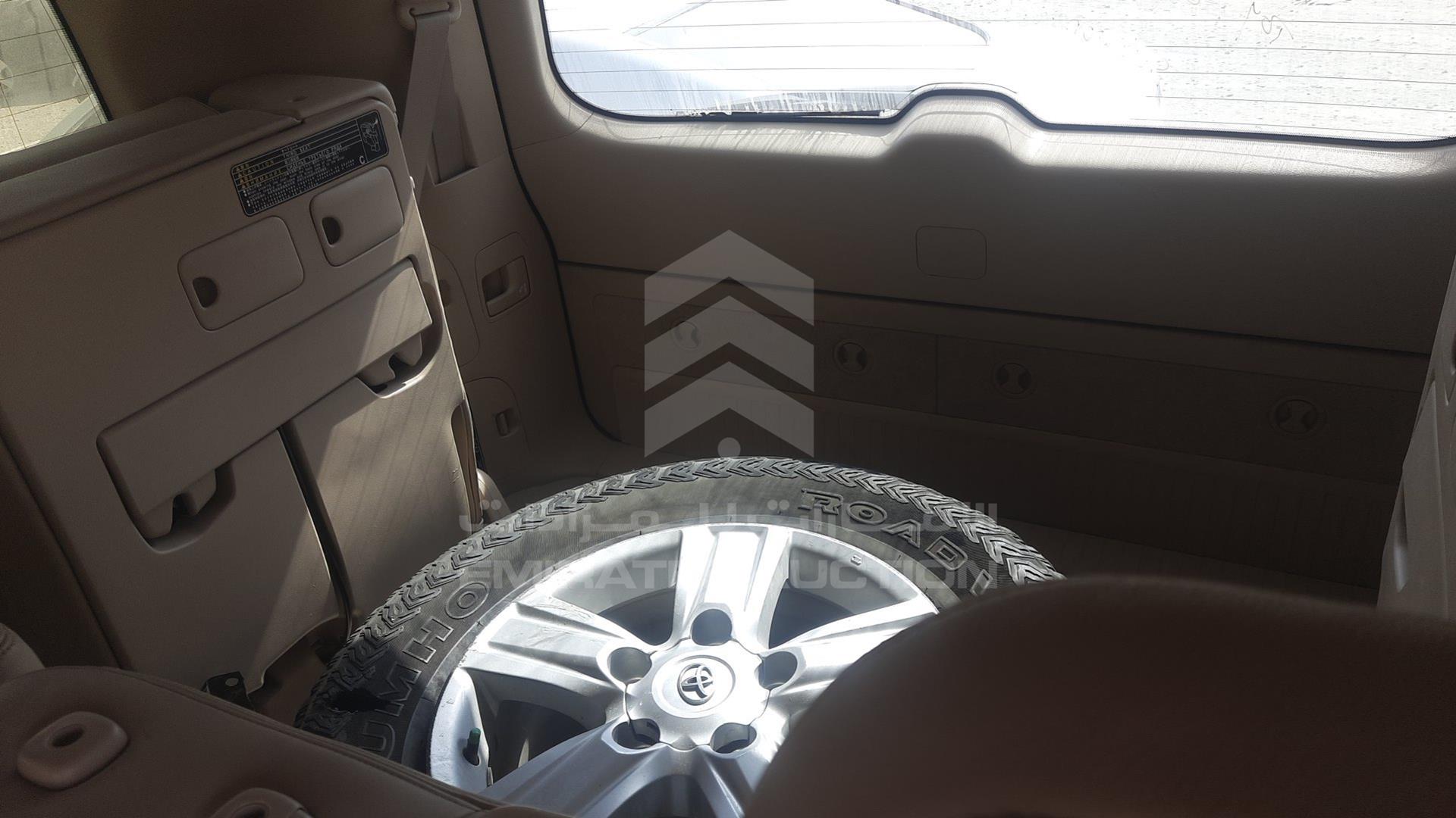 2015 TOYOTA LAND CRUISER VIN: JTMHU09J8F4106121
