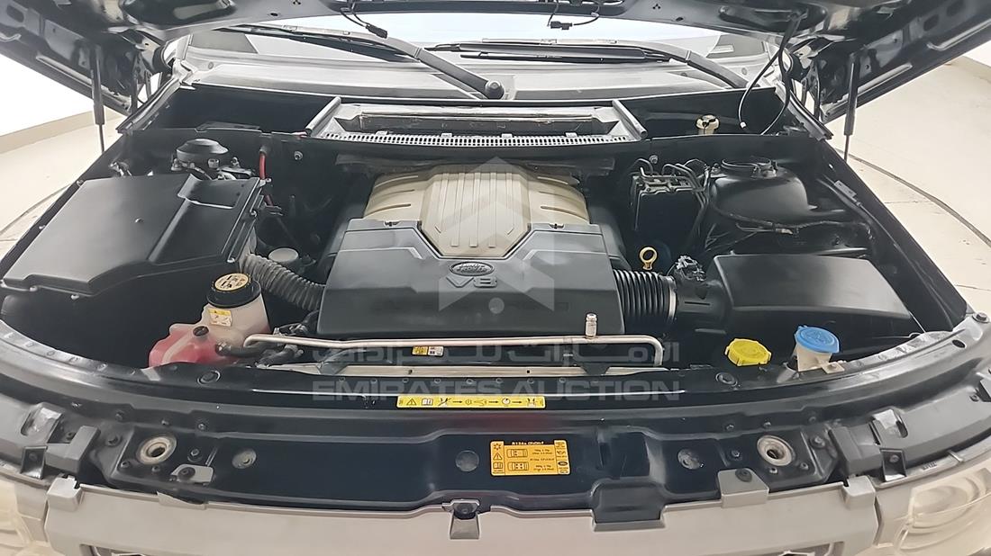 2008 Range Rover Vogue — Engine Bay — Photo 33