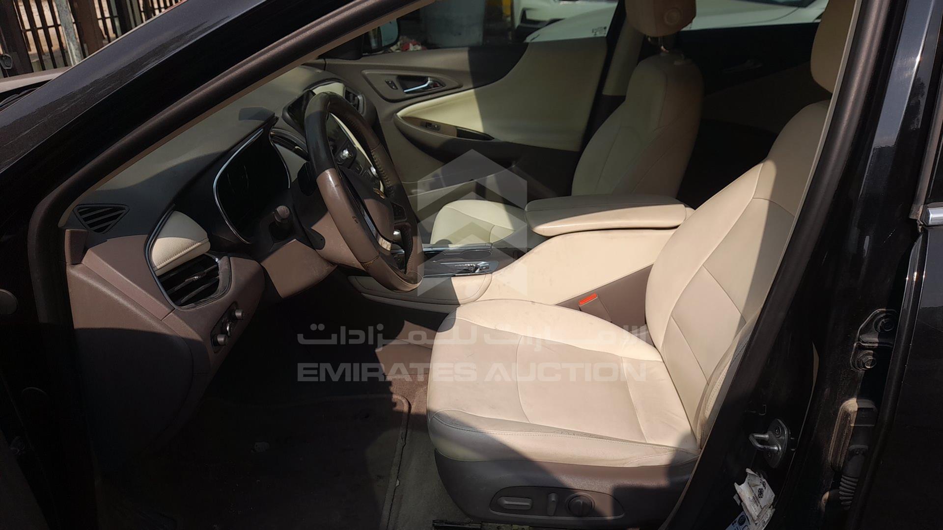 2019 CHEVROLET MALIBU VIN: KL1ZC5DXXKB109888